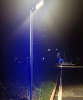 铝型材庭院灯.jpg